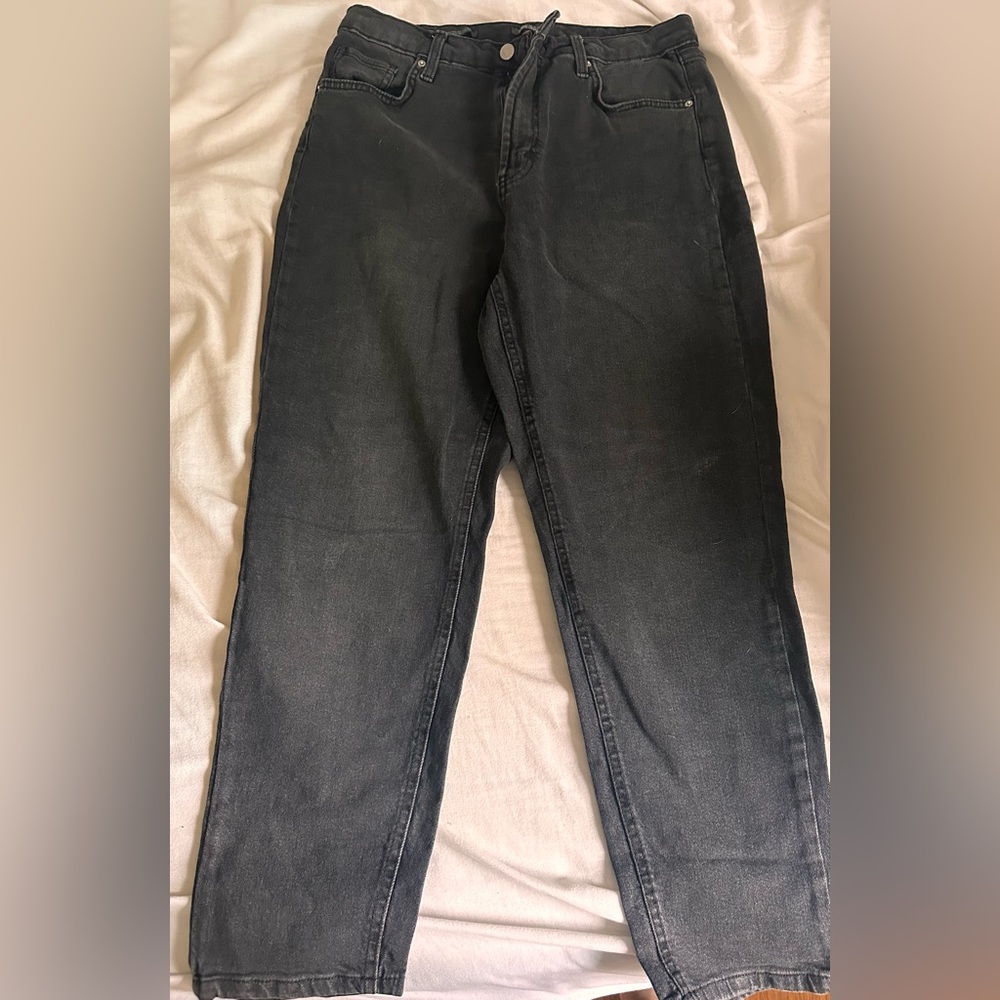 Black basic jeans